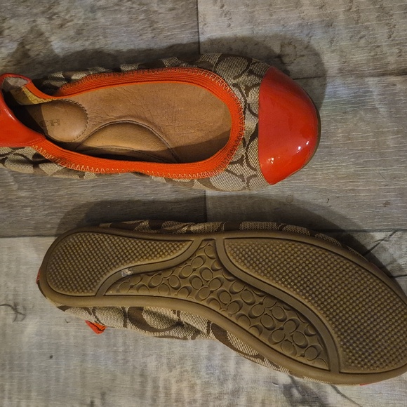 Coach Women's Orange and Brown Ballet Flats - Picture 5 of 9